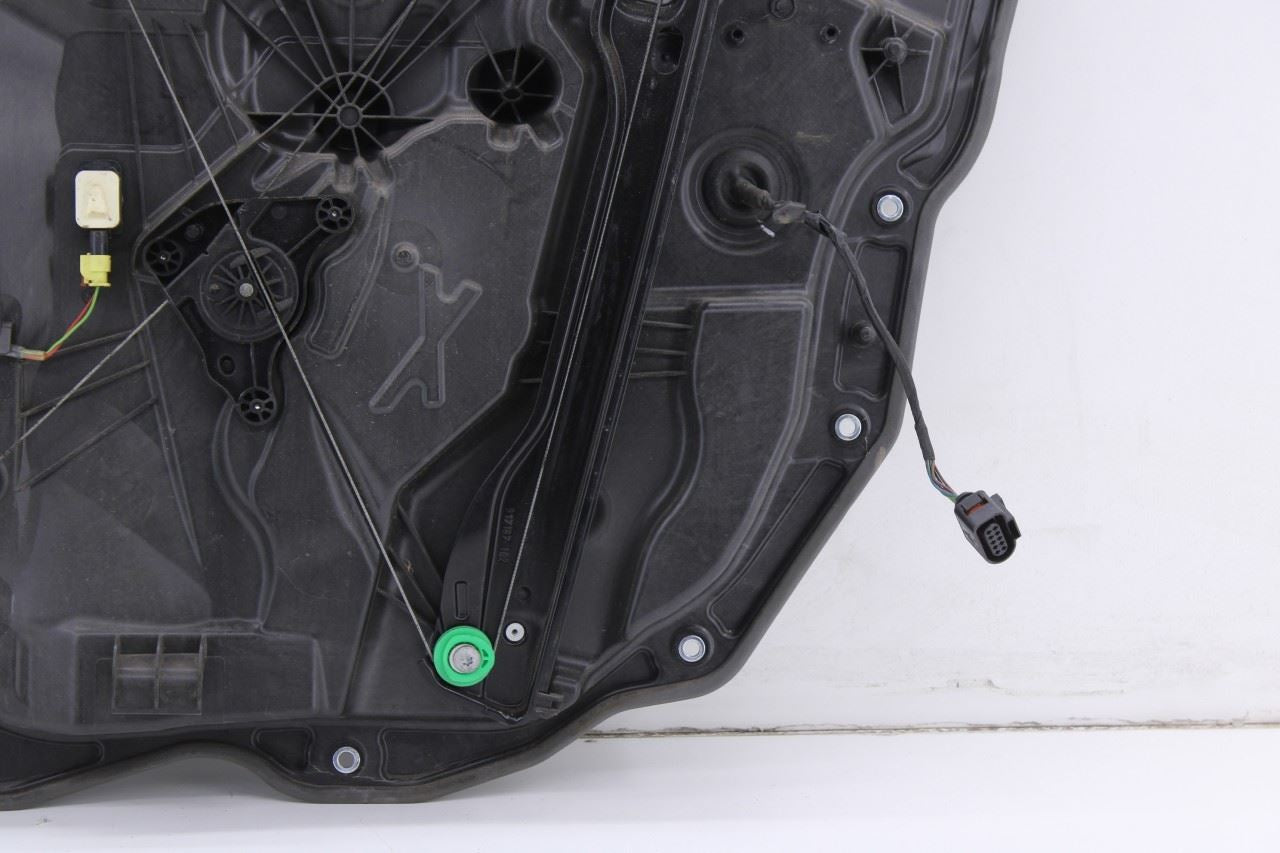 11-18 Porsche Cayenne S FR LH Door Window Regulator w/ Carrier and Motor *ReaD*9