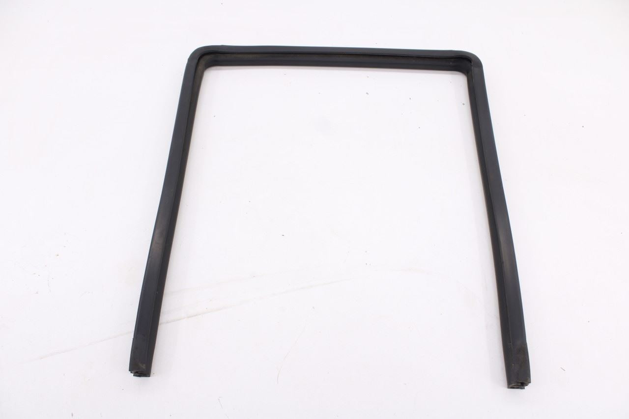 2002-19 International 4300 Front Right Side Door Glass Run Channel and Seal Kit1