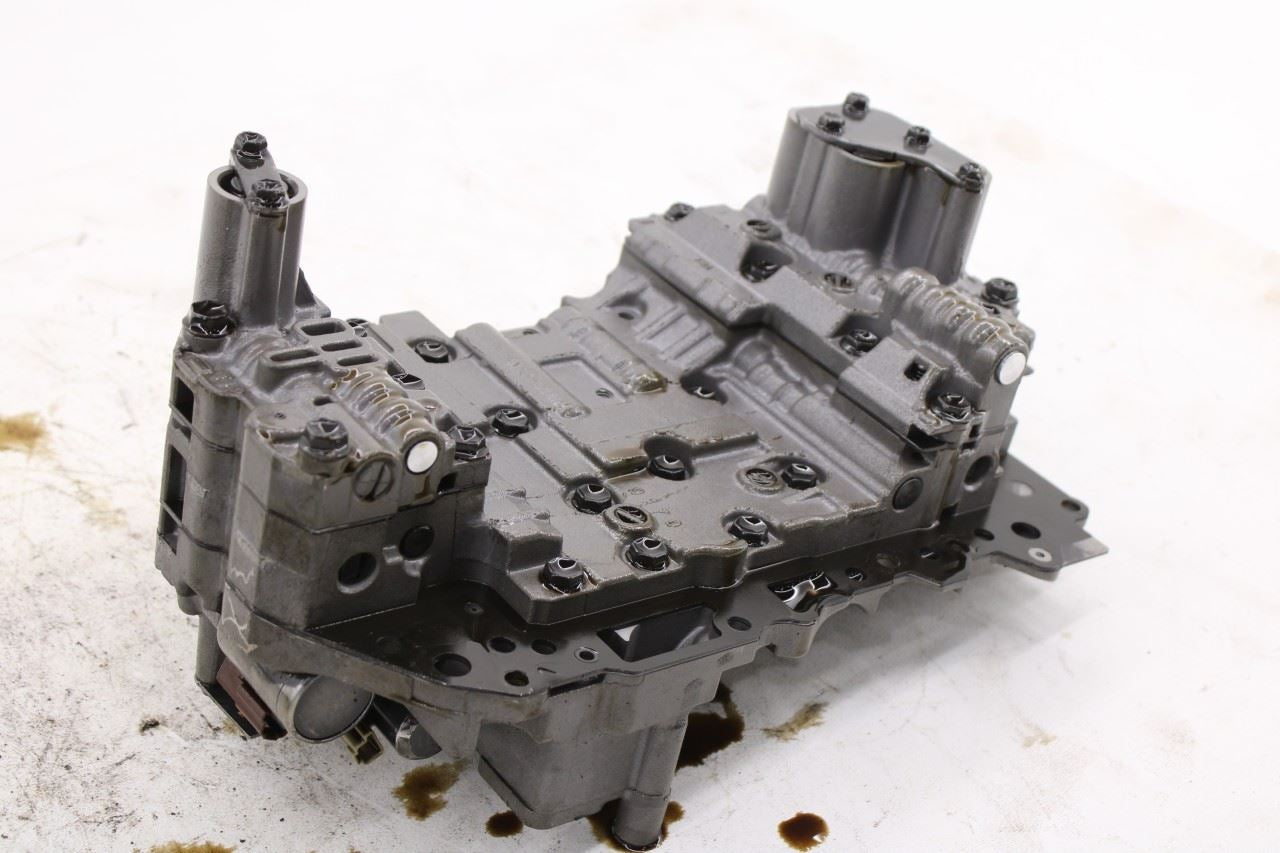 2015-2016 Mini Countryman Cooper S 1.6L AWD 6-Spd Auto Transmission Valve Body2