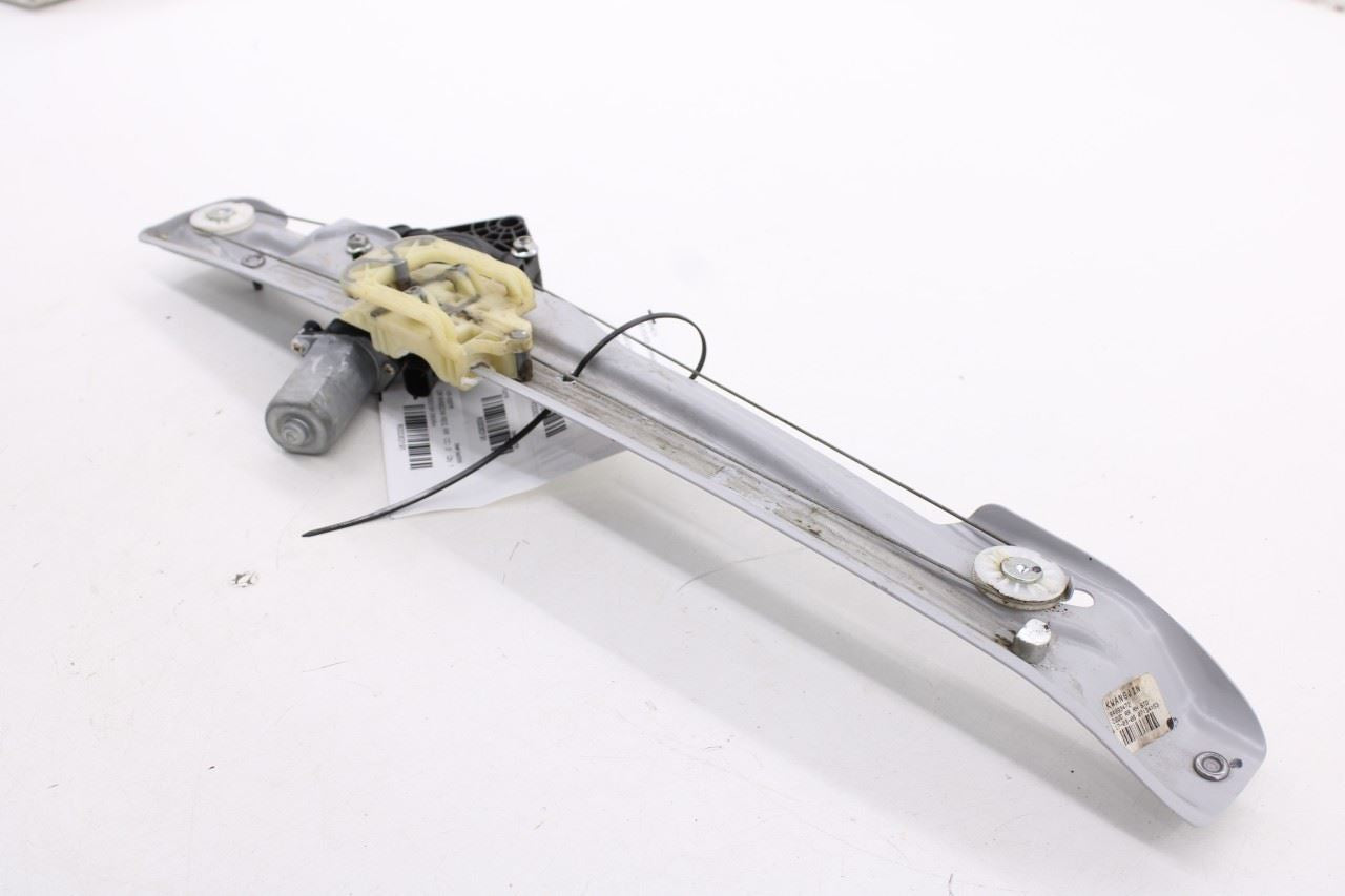 2018-2024 Chevrolet Equinox LT Rear Right Side Door Window Regulator w/ Motor10