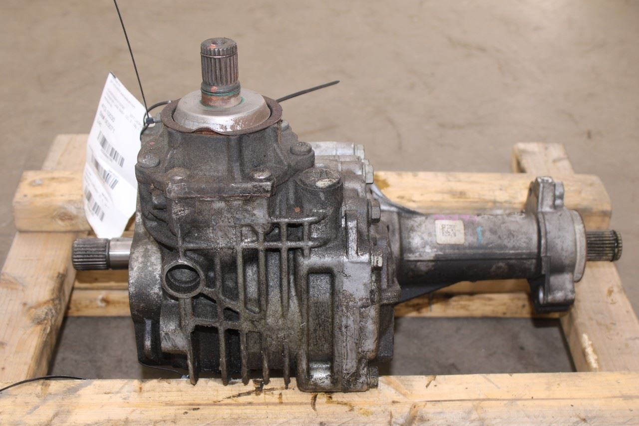2017 Buick Lacrosse Premium 3.6L AWD Transfer Case 23425394 OEM - Alshned Auto Parts