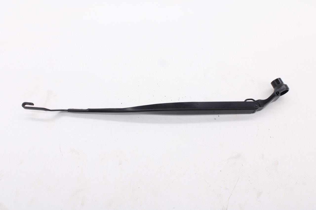 2014-2015 Dodge Durango SXT Front Right and Left Windshield Wiper Arm 68194928AA2