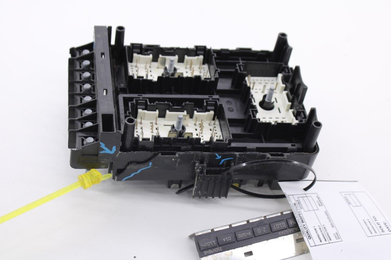 2020-21 Ram 1500 Big Horn 5.7L Engine Power Distribution Center Fuse Box *ReaD* - Alshned Auto Parts