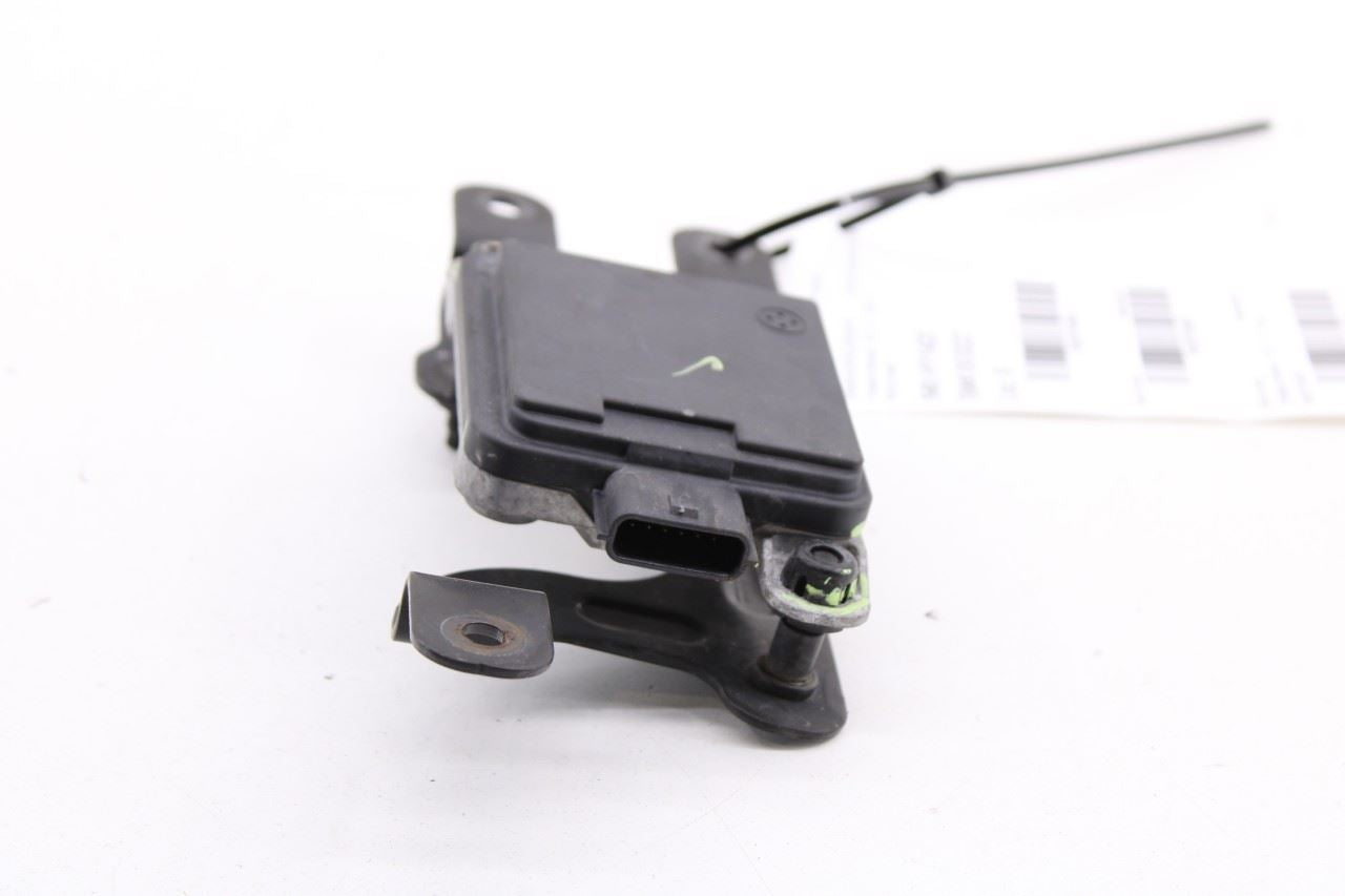 2019-2020 Hyundai Santa Fe SEL Front Cruise Control Radar Distance Sensor Module - Alshned Auto Parts