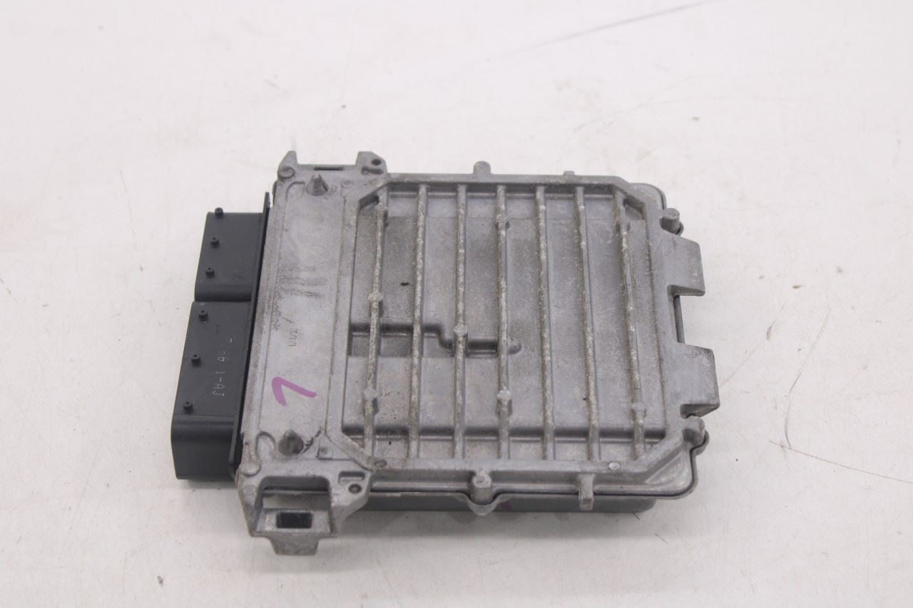2015-2018 Mercedes-Benz C 300 4Matic 2.0L Engine Computer Control Module ECU ECM16