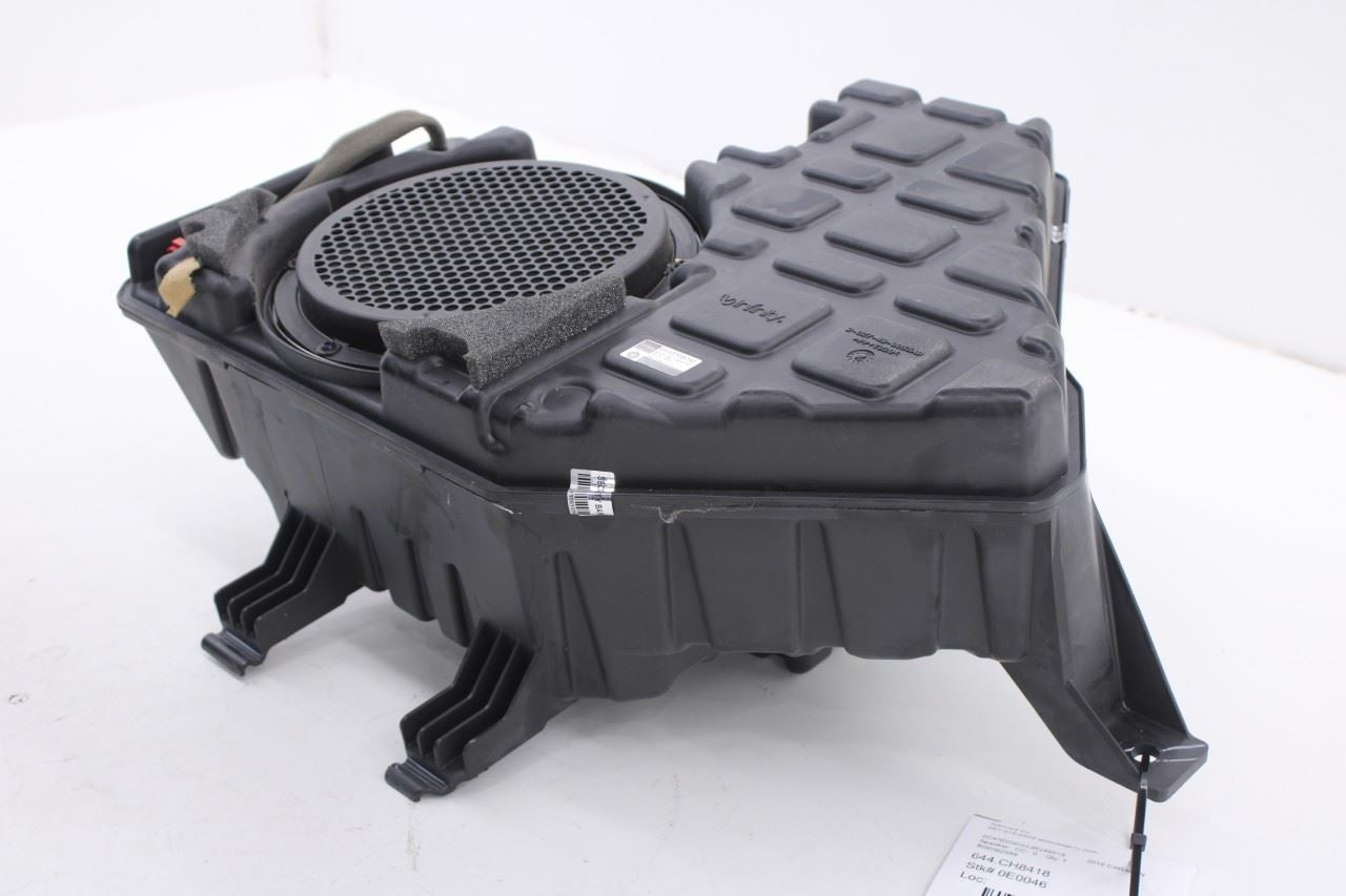 08-20 Dodge Grand Caravan GT Rear Trunk Cargo Audio Speaker Subwoofer 05107087AF5