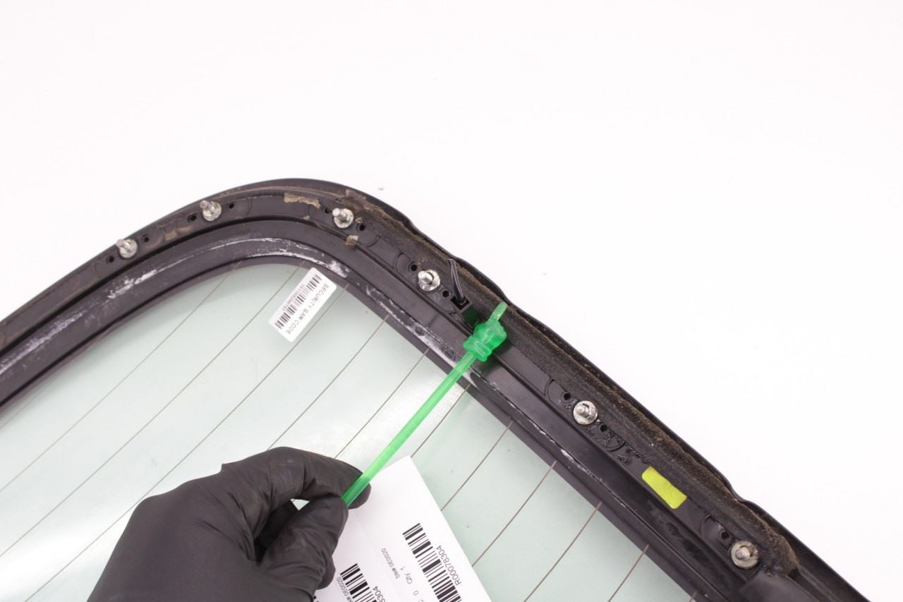 2006-09 Mercedes-Benz CLK 350 Convertible Top Rear Back Glass 2097700173 *ReaD* - Alshned Auto Parts