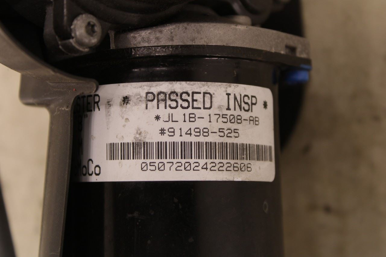 18-2024 Ford Expedition MAX XLT Front Wiper Transmission Linkage w/ Motor OEM - Alshned Auto Parts
