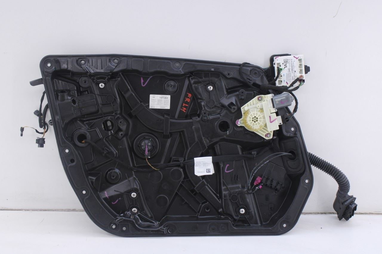 15-21 Mercedes-Benz C300 4Matic FR LH Door Window Regulator w/ Carrier and Motor0