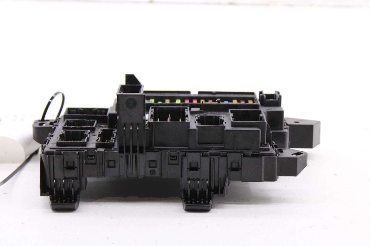 18-19 Ford Expedition Limited 3.5L Keyless Entry Body Control Module Fuse Block - Alshned Auto Parts