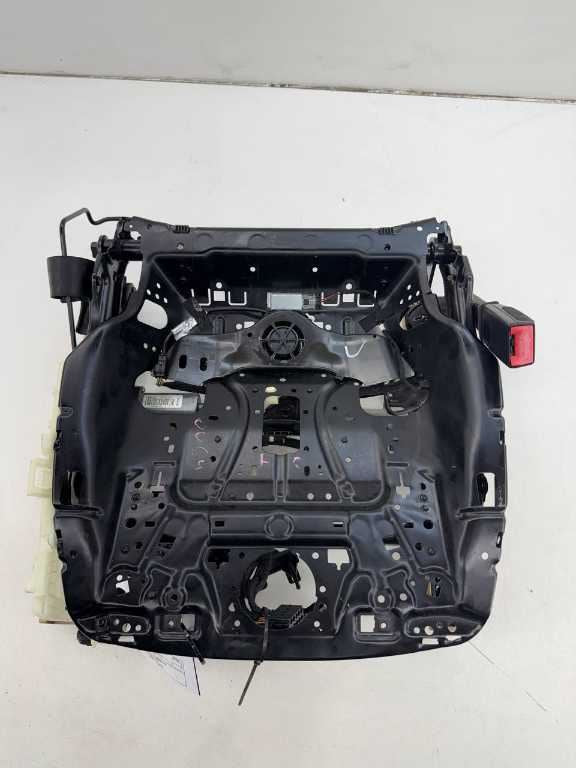 2011-18 Porsche Cayenne S 4.8L Front Passenger Right Side Seat Lower Track Frame4