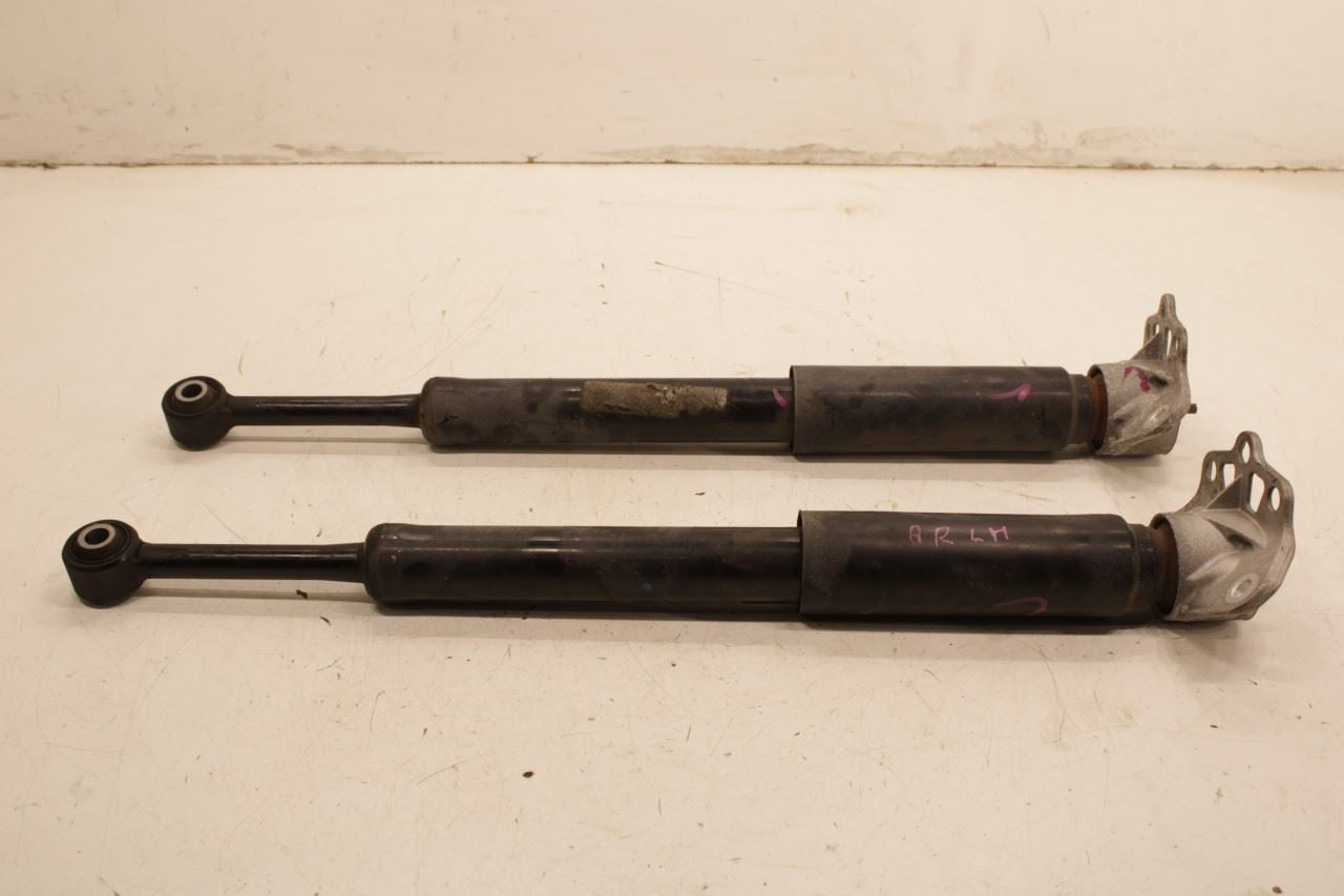 19-22 Jeep Cherokee Latitude 4WD Rear Suspension RH LH Shock Strut Absorber Set - Alshned Auto Parts