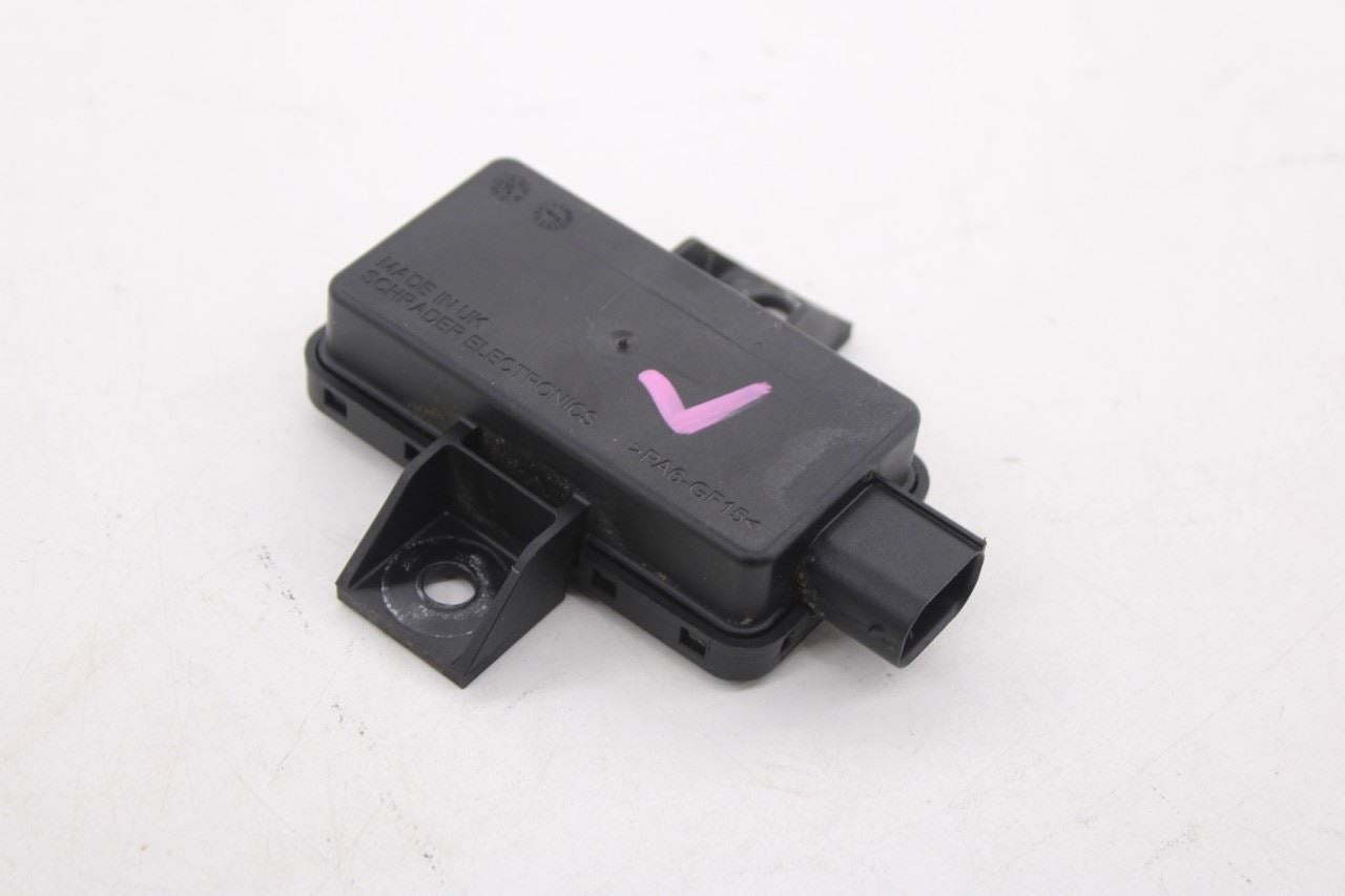 2014-2016 Dodge Durango SXT Tire Pressure Monitoring Sensor Control Module TPMS2