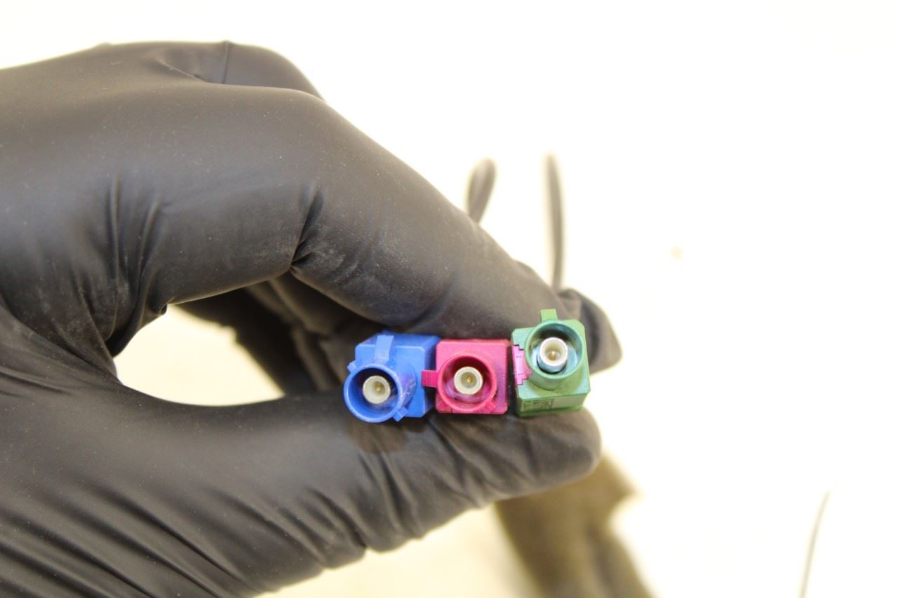 2014-2017 Volkswagen Passat SE Roof Exterior Shark Fin Antenna 3C0-035-507-T OEM - Alshned Auto Parts