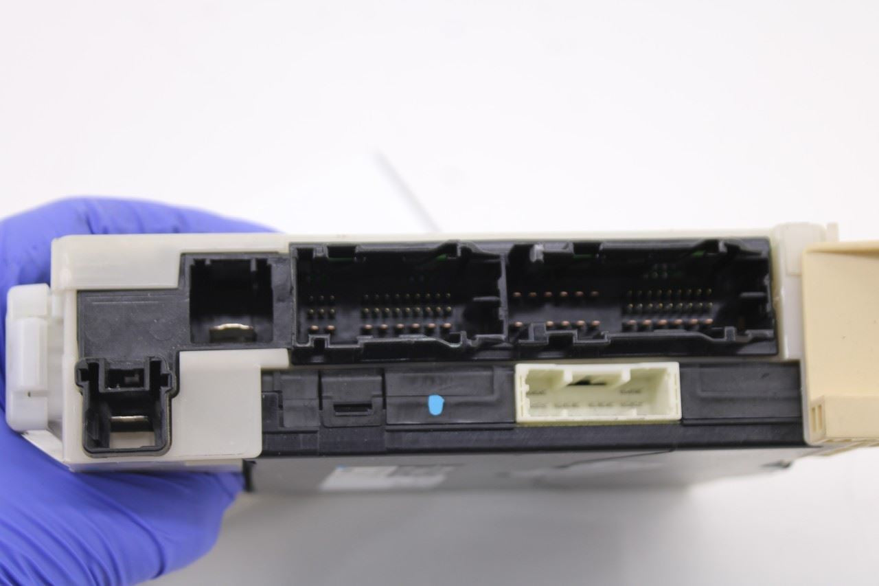 19-2023 Toyota Tacoma SR5 3.5L Multiplex Network Body Control Module 89221-04070 - Alshned Auto Parts