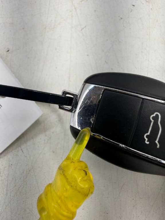 11-18 Porsche Cayenne S AWD Ignition Lock Cylinder Switch w/ Fob Key Transmitter8