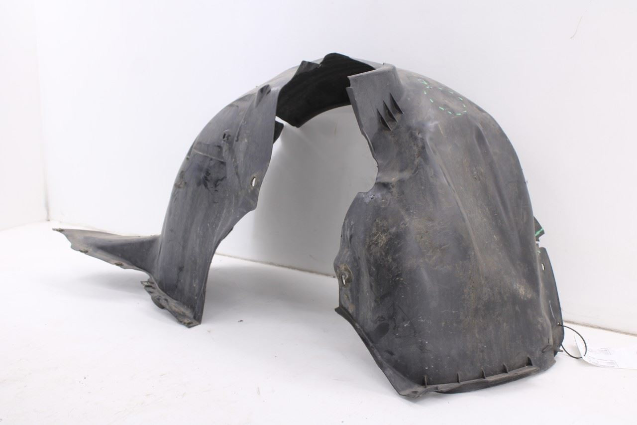 2015-18 Volkswagen Jetta Sport Front Right Wheelhouse Liner Splash Shield *ReaD*7