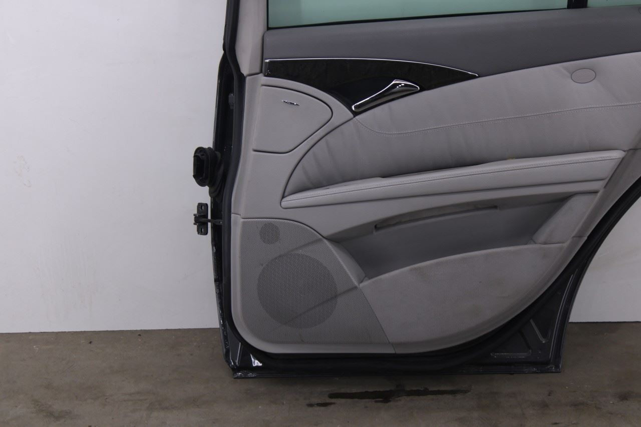 2003-2006 Mercedes-Benz E500 Rear Right Side Door Complete 211730020528 OEM13