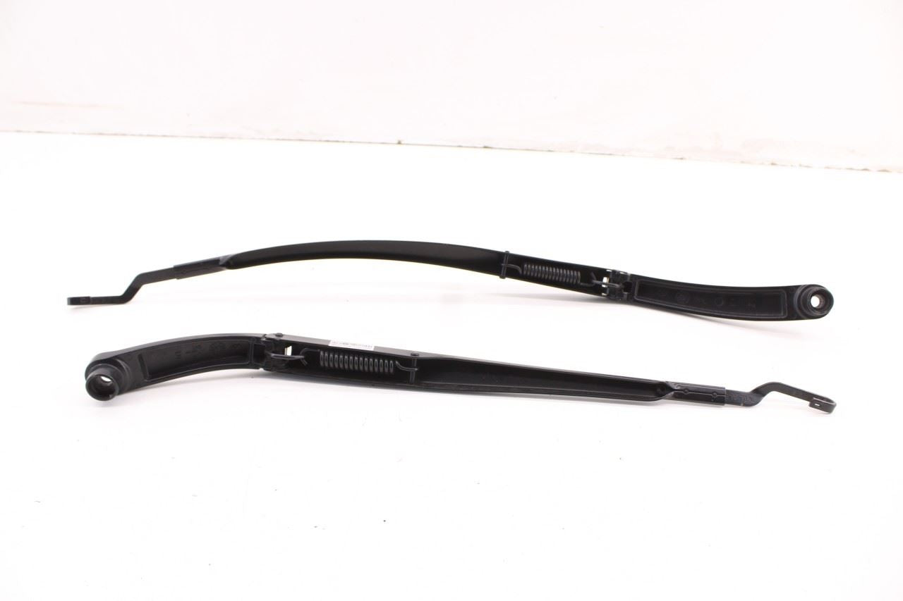 19-2023 Hyundai Santa Fe SEL Front Left and Right Side Windshield Wiper Arm OEM - Alshned Auto Parts