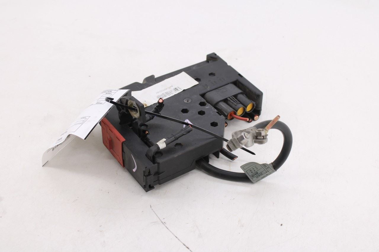 2010-16 Mercedes-Benz E350 Prefuse Relay Box Positive Battery Junction Terminal3