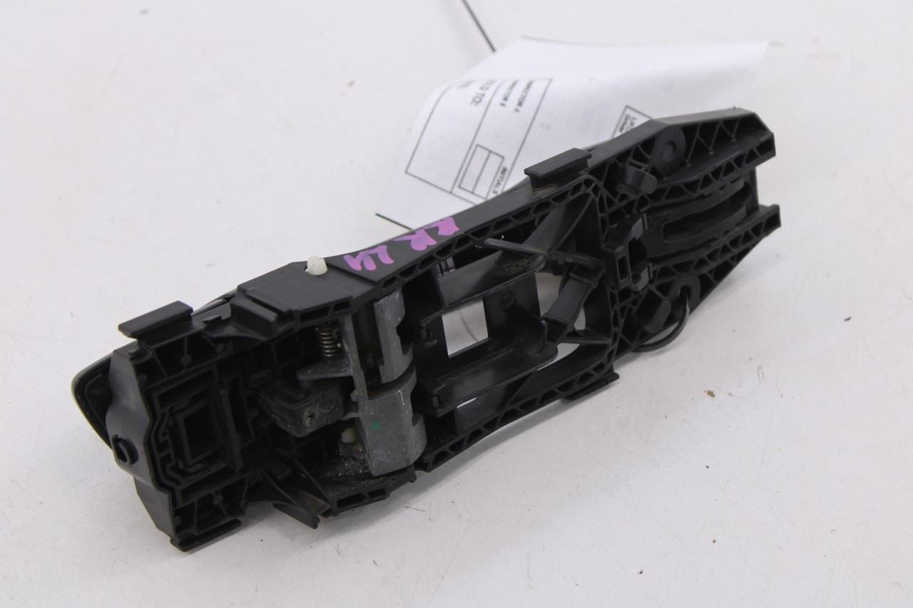 2011-2018 Porsche Cayenne S 4.8L AWD Rear Driver Left Side Door Exterior Handle8