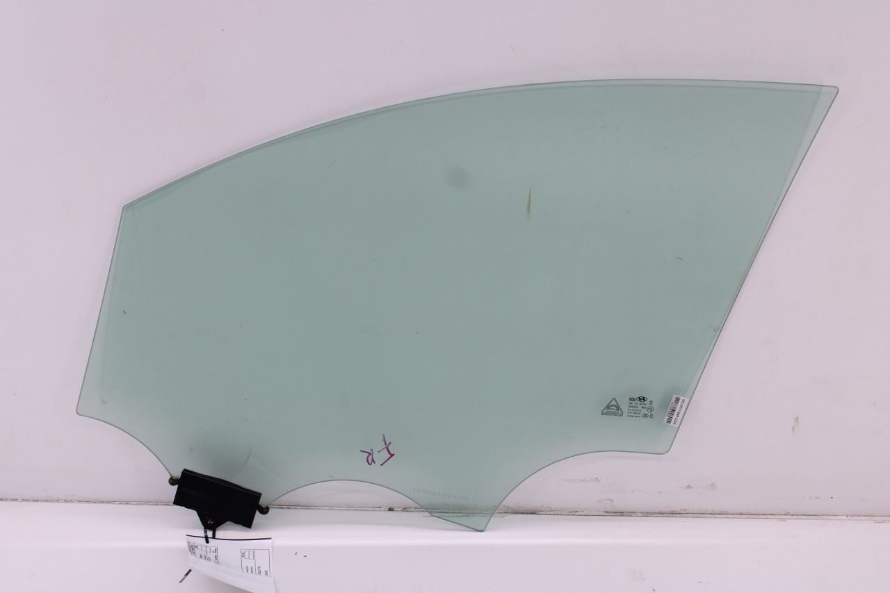 2019-2023 Hyundai Santa Fe SEL Front Right Door Window Movable Glass 82421-S20004