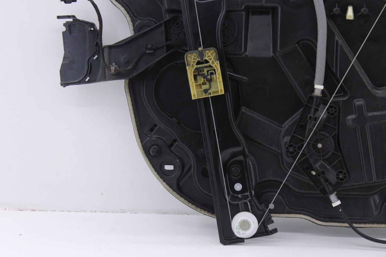 2011-25 Dodge Durango SXT Front Right Door Window Regulator w/ Carrier and Motor3