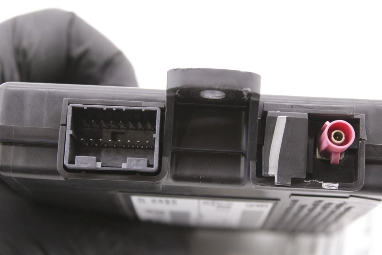 2017-2019 Chrysler Pacifica Limited Keyless Entry Hub Receiver Control Module - Alshned Auto Parts