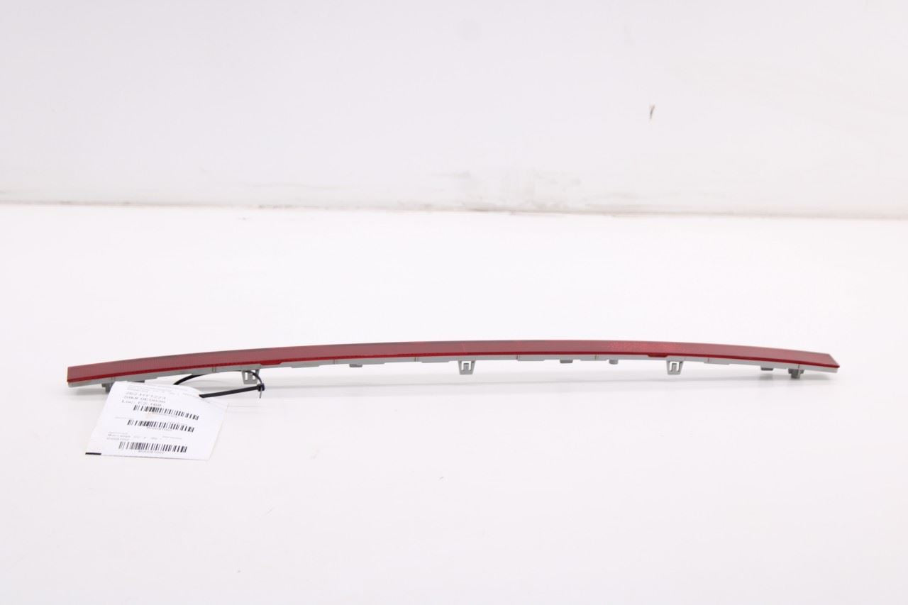 2021-2023 Hyundai Santa Fe SEL Rear Bumper Center Lamp Reflector 92409-S1510 OEM2