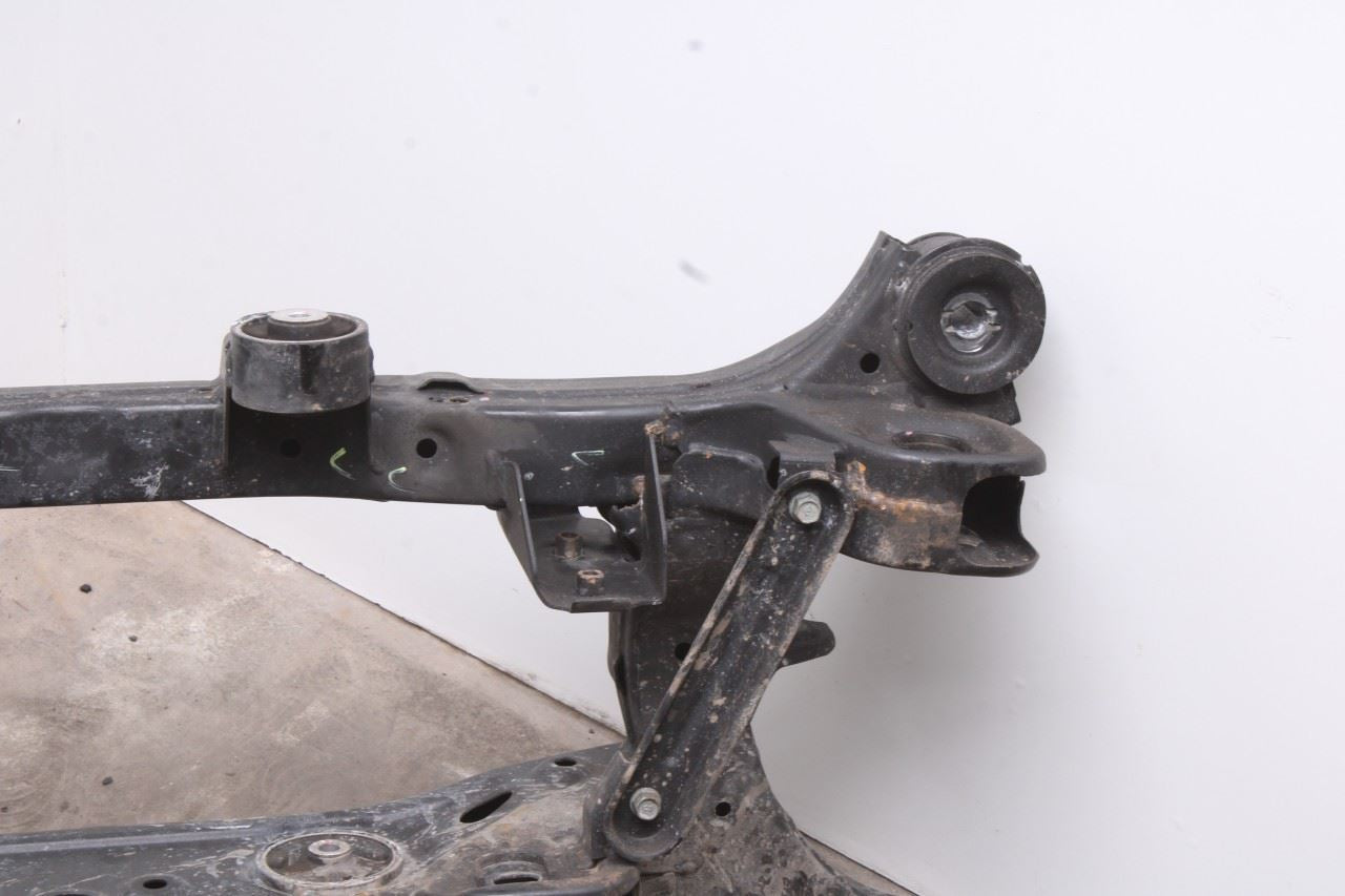 2019-2020 Hyundai Santa Fe SEL AWD Rear Crossmember Subframe 55405-S1250 OEM - Alshned Auto Parts