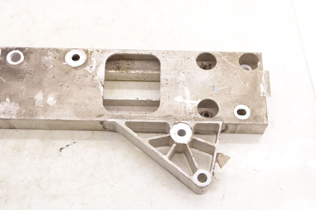 17-22 Chrysler Pacifica Front Suspension Upper Crossmember Mount Bracket *ReaD* - Alshned Auto Parts