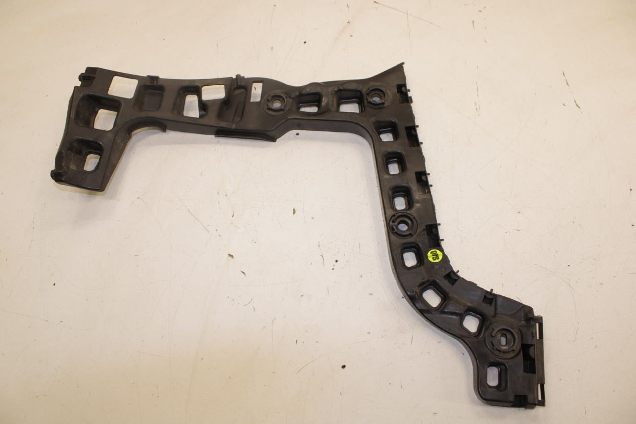 18-20 Volkswagen Atlas S 3.6L Rear Bumper Right and Left Side Mount Bracket Set - Alshned Auto Parts