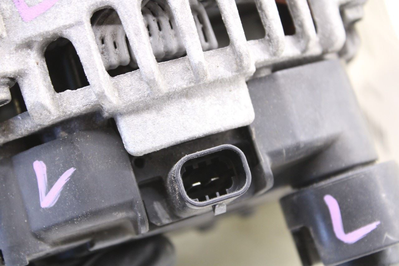 2022-2025 Chevrolet Silverado LT-L 2.7L Engine Alternator Generator 13552639 OEM - Alshned Auto Parts