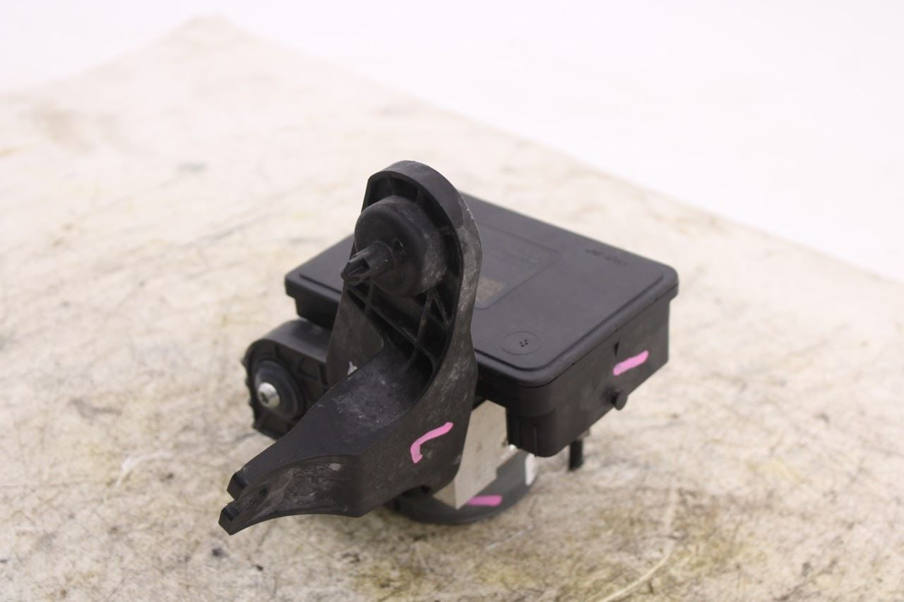 2018-2019 Chevrolet Equinox LT 1.5L ABS Anti Lock Brake Pump Control Module OEM5