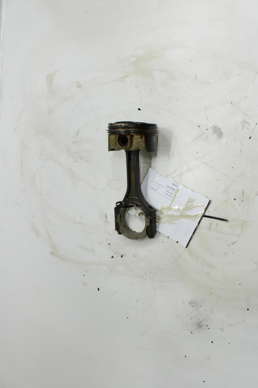 2014-2017 Kia Sorento 3.3L Engine Piston w/ Connecting Rod Right 2 23510-3CFA1 - Alshned Auto Parts