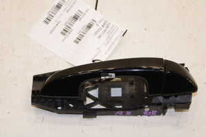 11-18 Porsche Cayenne Platinum 3.6L Rear Passenger RH Side Door Exterior Handle