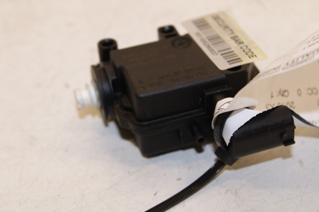 11-2017 BMW X3 xDrive28i Fuel Filler Tank Door Flap Lock Actuator 67117193172 - Alshned Auto Parts