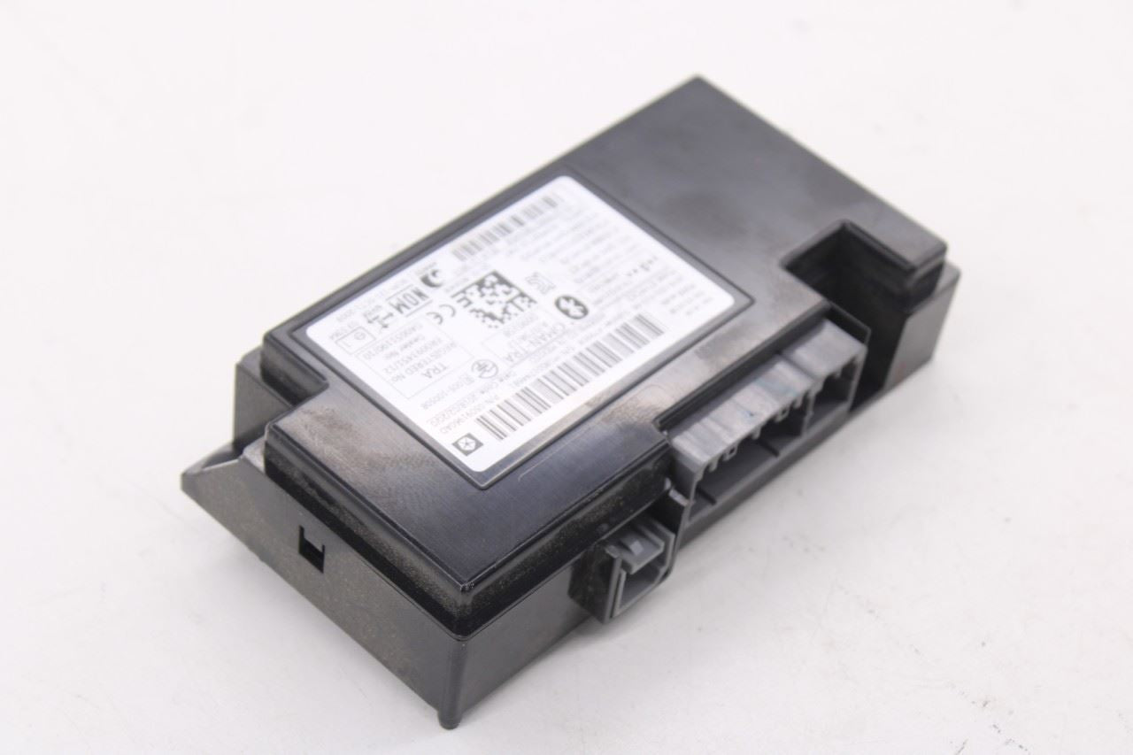 11-18 Dodge Grand Caravan GT Telematics Communication Control Module 05091960AD 4