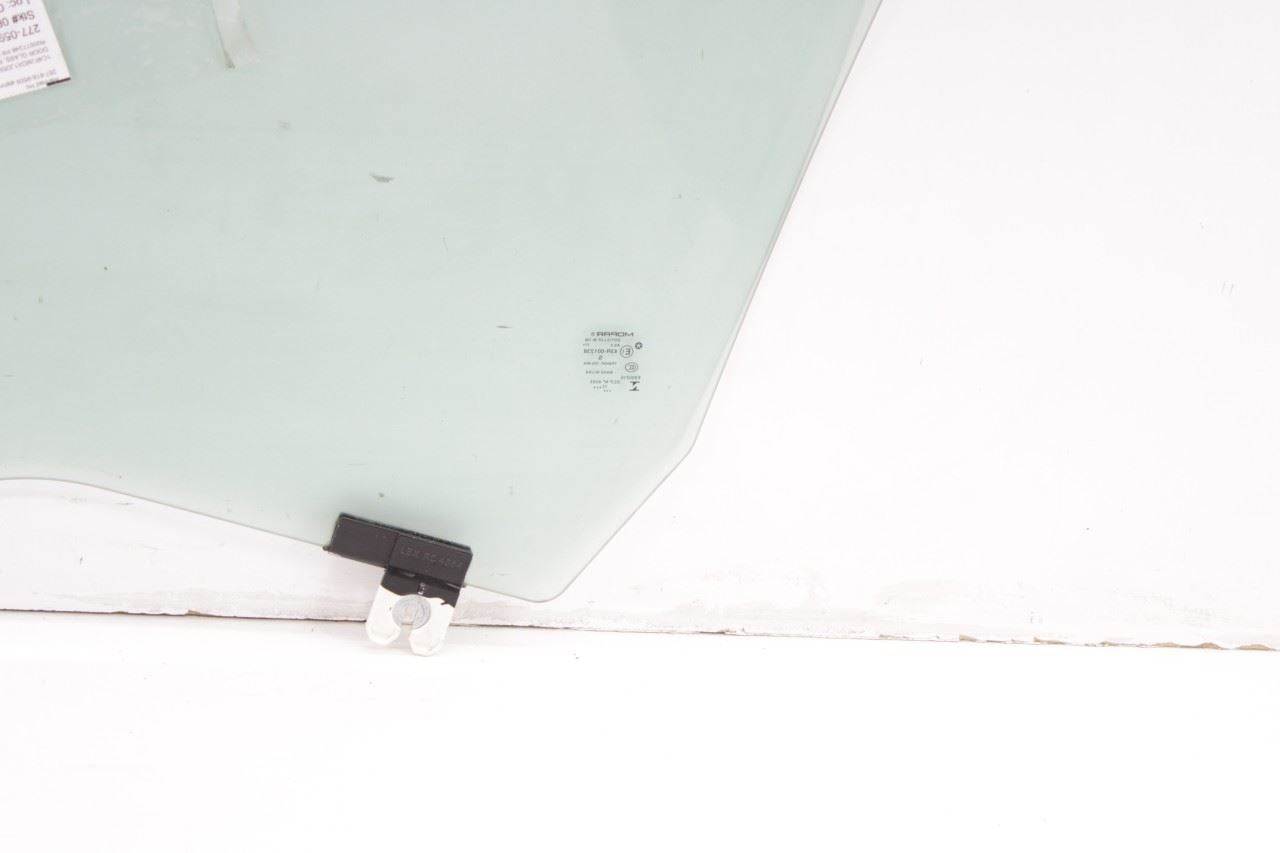 2015-2023 Jeep Cherokee Limited Front Right Door Window Glass 68104584AC OEM - Alshned Auto Parts