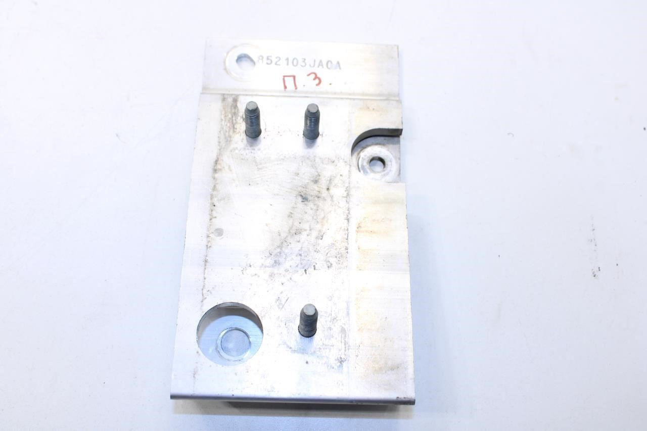 13-24 Nissan Pathfinder SV Rear Left and Right Bumper Reinforcement Stay Bracket - Alshned Auto Parts
