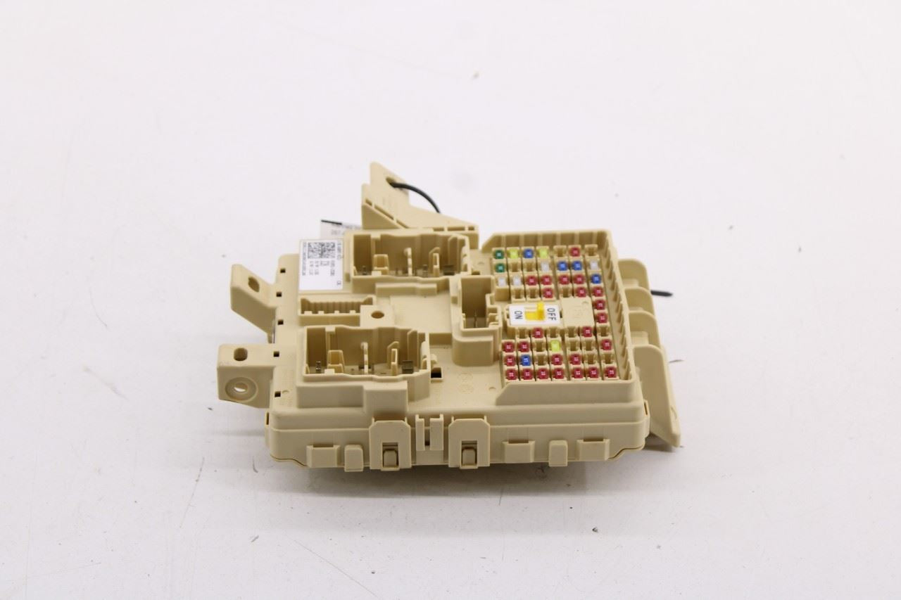18-21 Kia Stinger GT2 AWD 3.3L Cabin Instrument Panel Fuse Relay Junction Block - Alshned Auto Parts