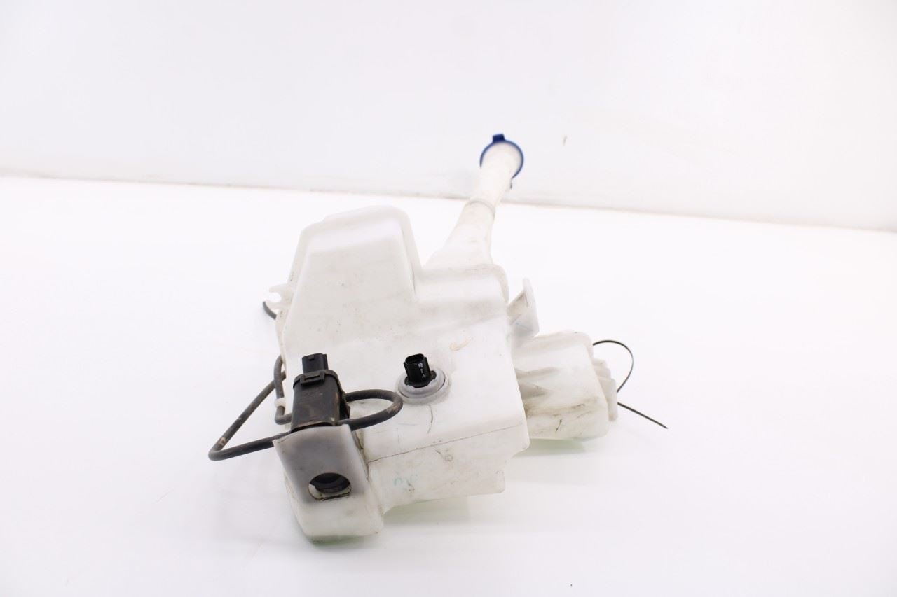 21-23 Hyundai Santa Fe SEL 2.5L Windshield Washer Reservoir Bottle 98610-S25008