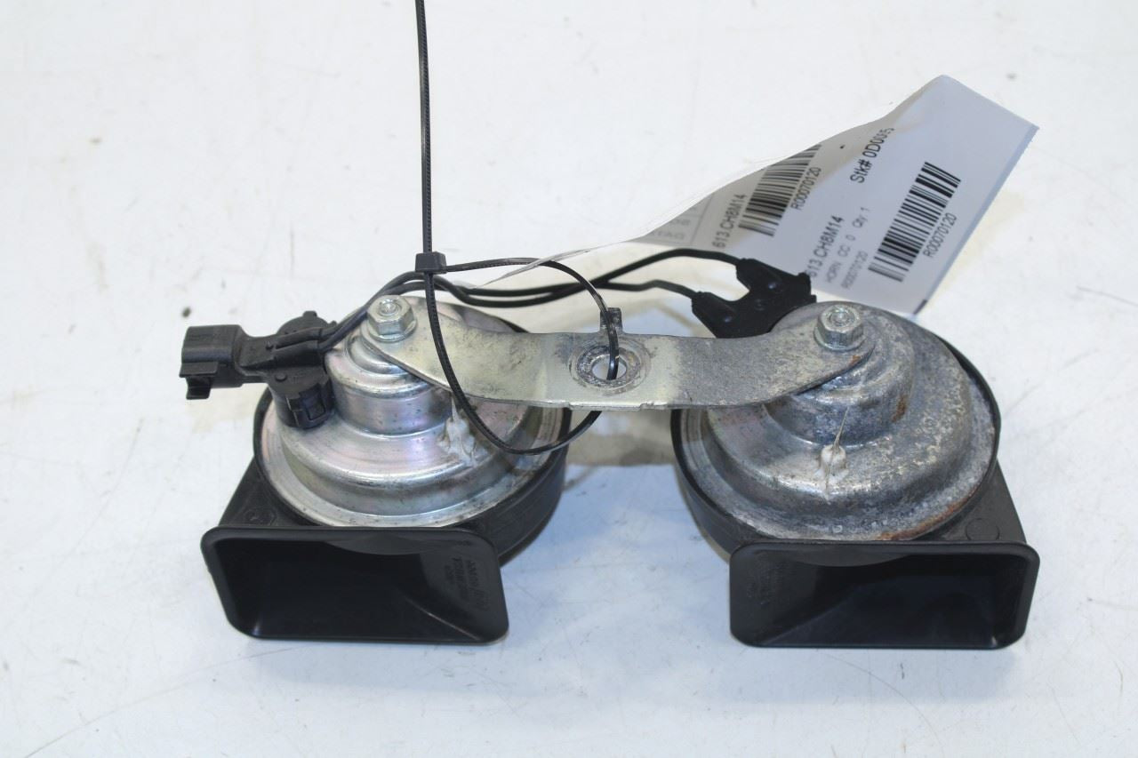 2014-2017 RAM 1500 Crew Cab Laramie High and Low Dual Tone Note Horn w/ Bracket - Alshned Auto Parts