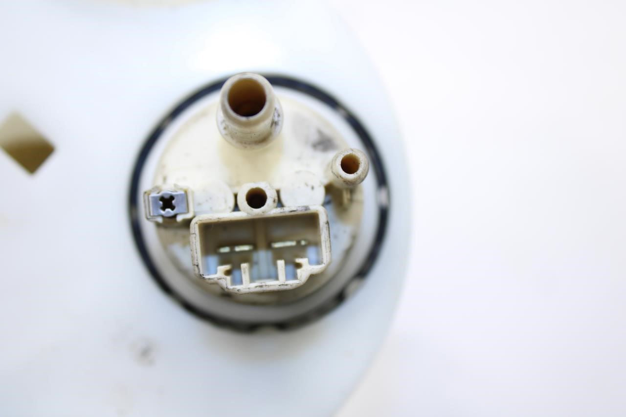 2009-11 Mercedes-Benz S550 5.5L Right Gasoline Tank Fuel Pump 221-470-74-94 OEM - Alshned Auto Parts