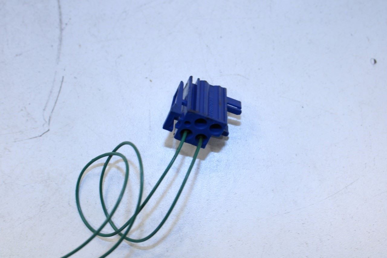 2010-16 Porsche Panamera 4 3.6L Gas Tank Fuel Pump Right Side Vent Valve Flange - Alshned Auto Parts