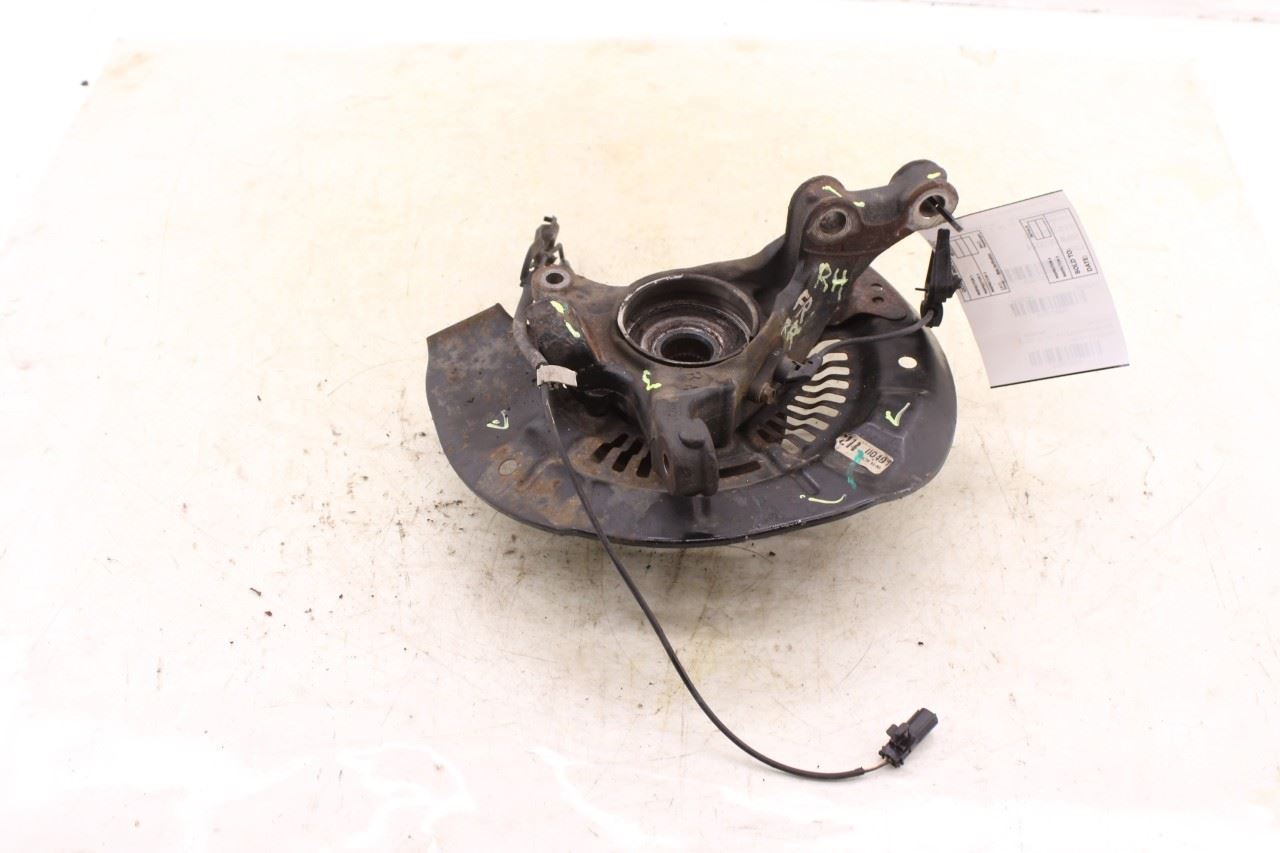 2011-2020 Toyota Sienna LE Front Right Side Spindle Knuckle Hub 43211-08030 OEM - Alshned Auto Parts