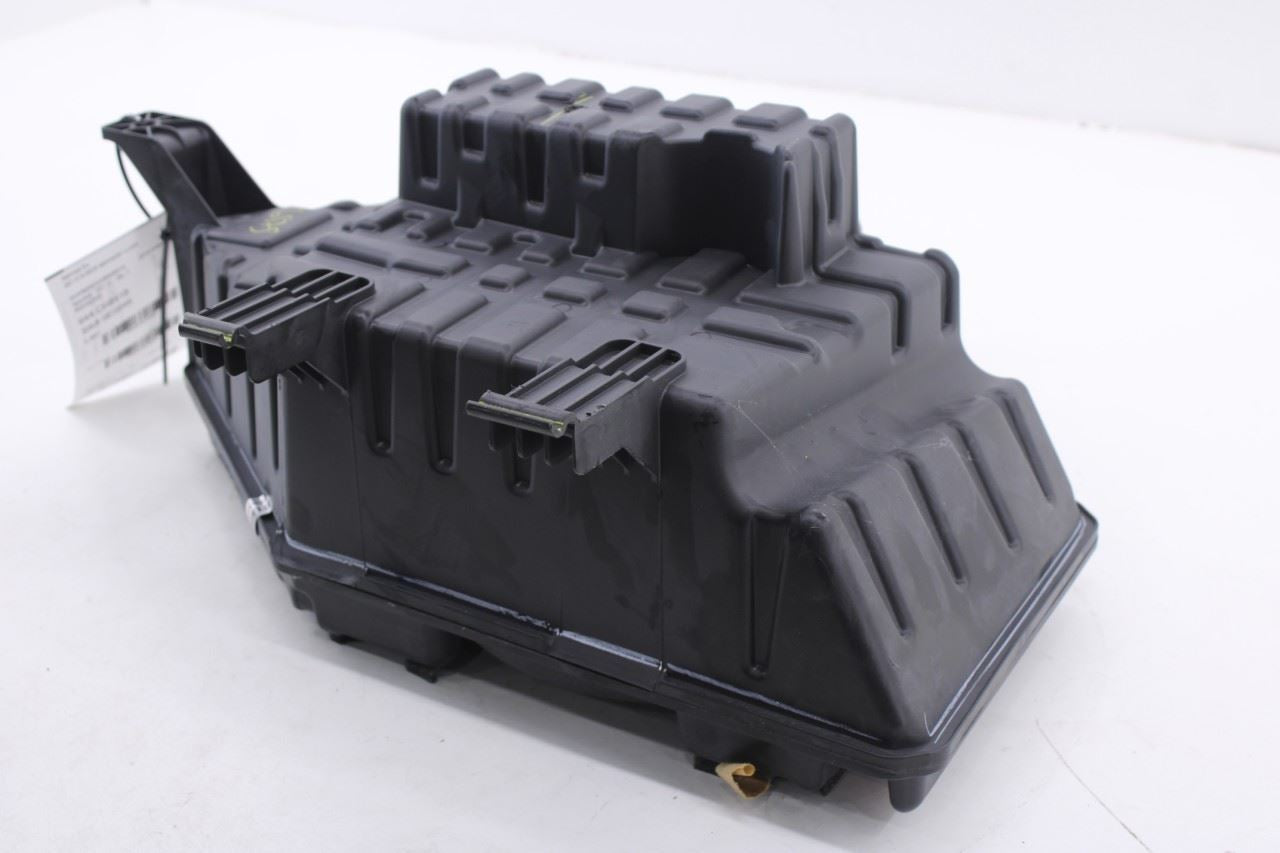 08-20 Dodge Grand Caravan GT Rear Trunk Cargo Audio Speaker Subwoofer 05107087AF10