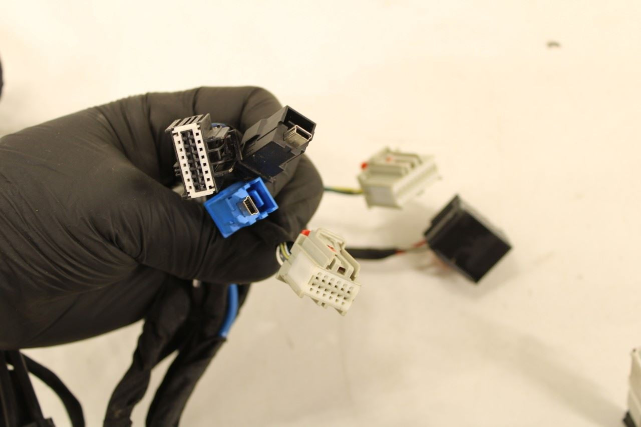 2018-19 GMC Acadia SLT-1 Dash Instrument Panel Wire Harness w/ Fuse Box 84458056 - Alshned Auto Parts