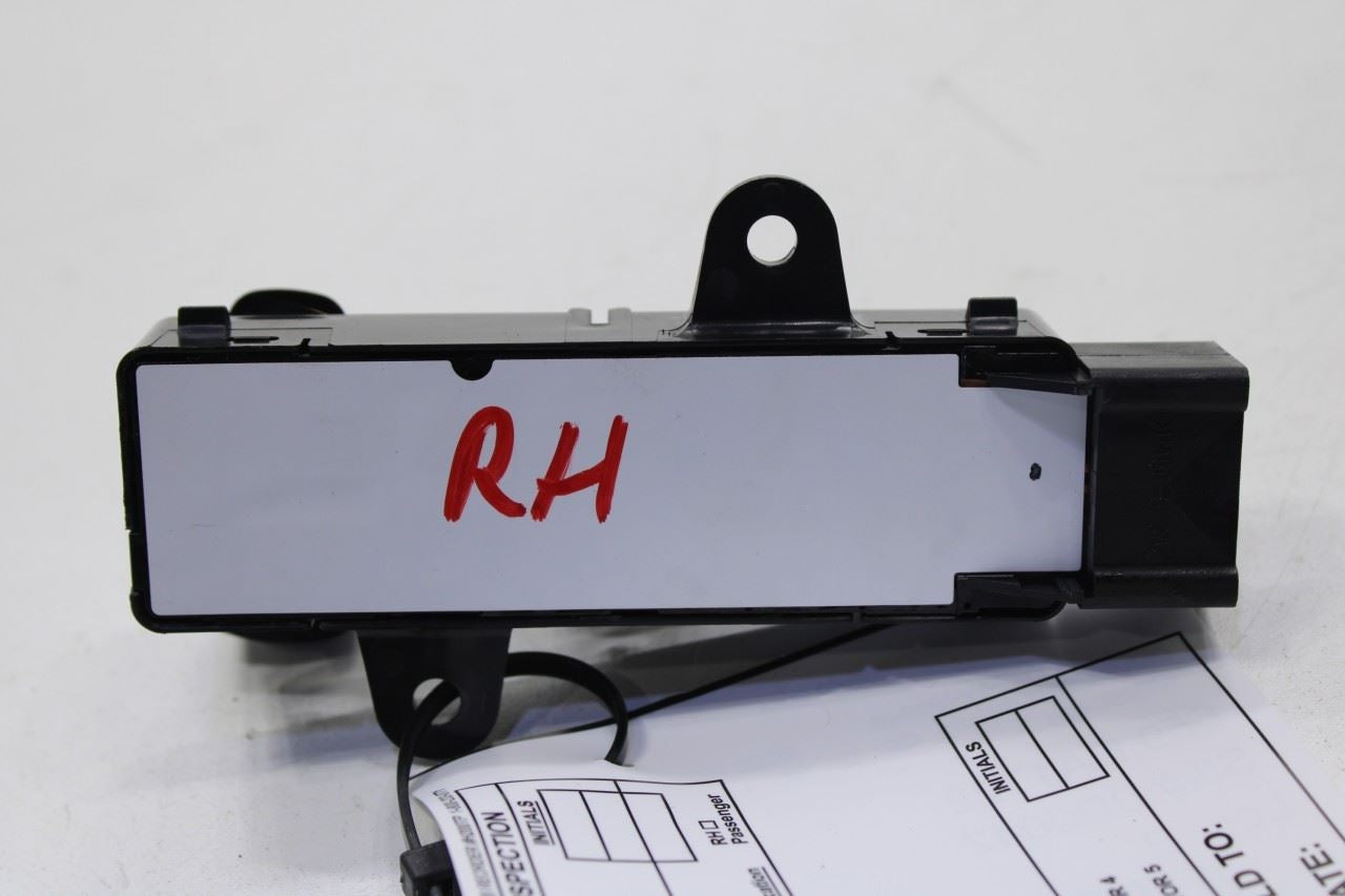 2020-22 Nissan Rogue Sport SL 2.0L Front Right Side Seat Power Adjustment Switch - Alshned Auto Parts