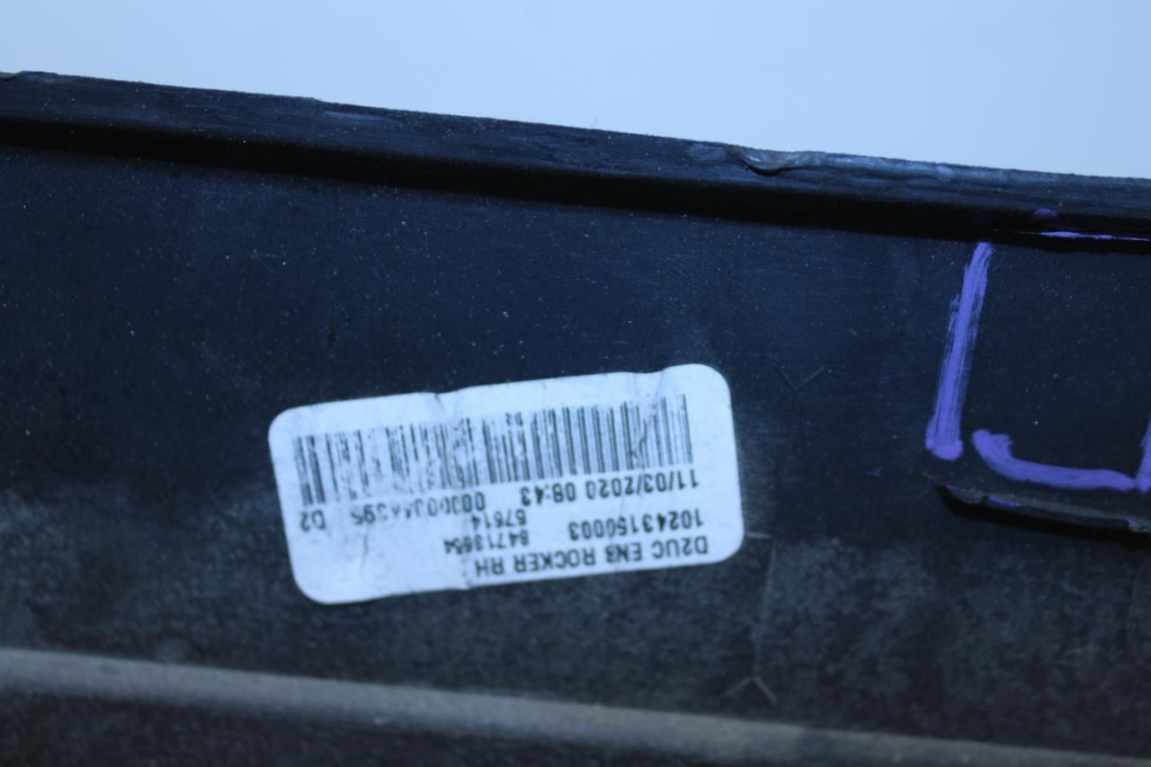 18-24 Chevrolet Equinox LT Right Rocker Skirt Panel Guard Molding 84713654 *ReaD - Alshned Auto Parts